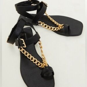 SIZE 7 US PRETTYLITTLE THING BLACK GOLD CHAIN STRAP SANDALS